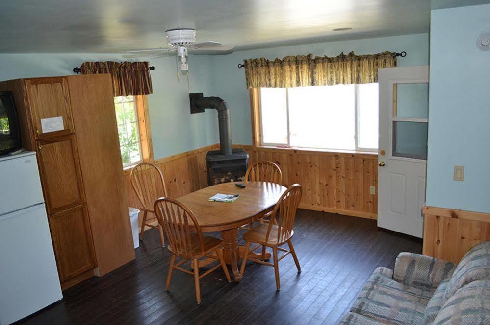 Birchland Cottages Iron Bridge Екстер'єр фото