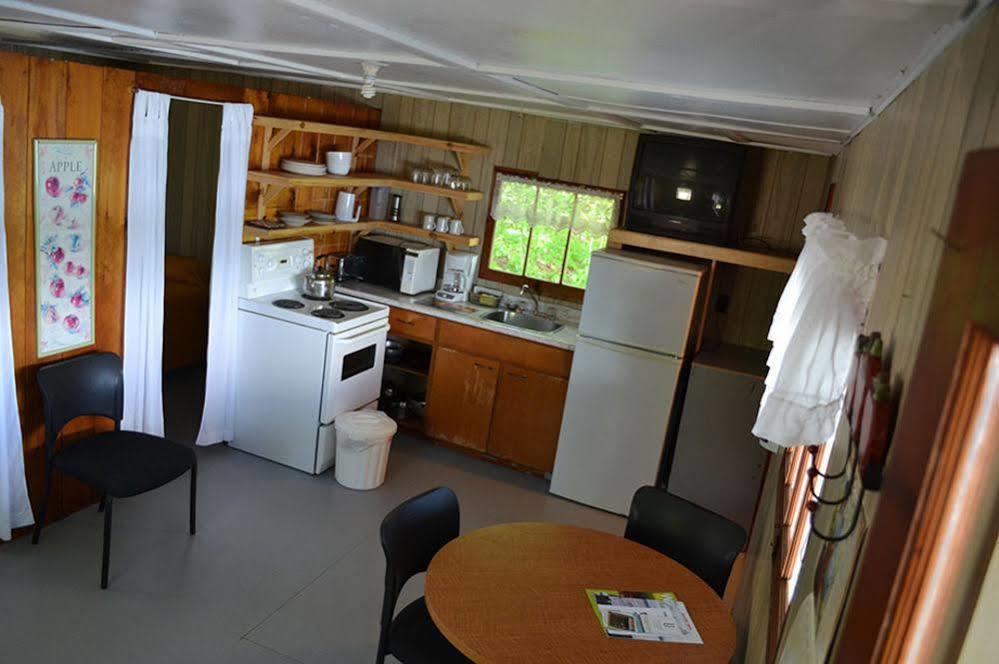 Birchland Cottages Iron Bridge Екстер'єр фото